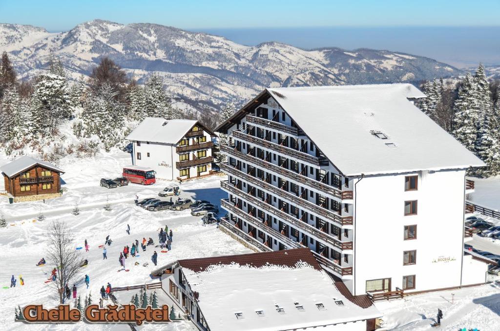 Cheile Gradistei Fundata Resort Extérieur photo