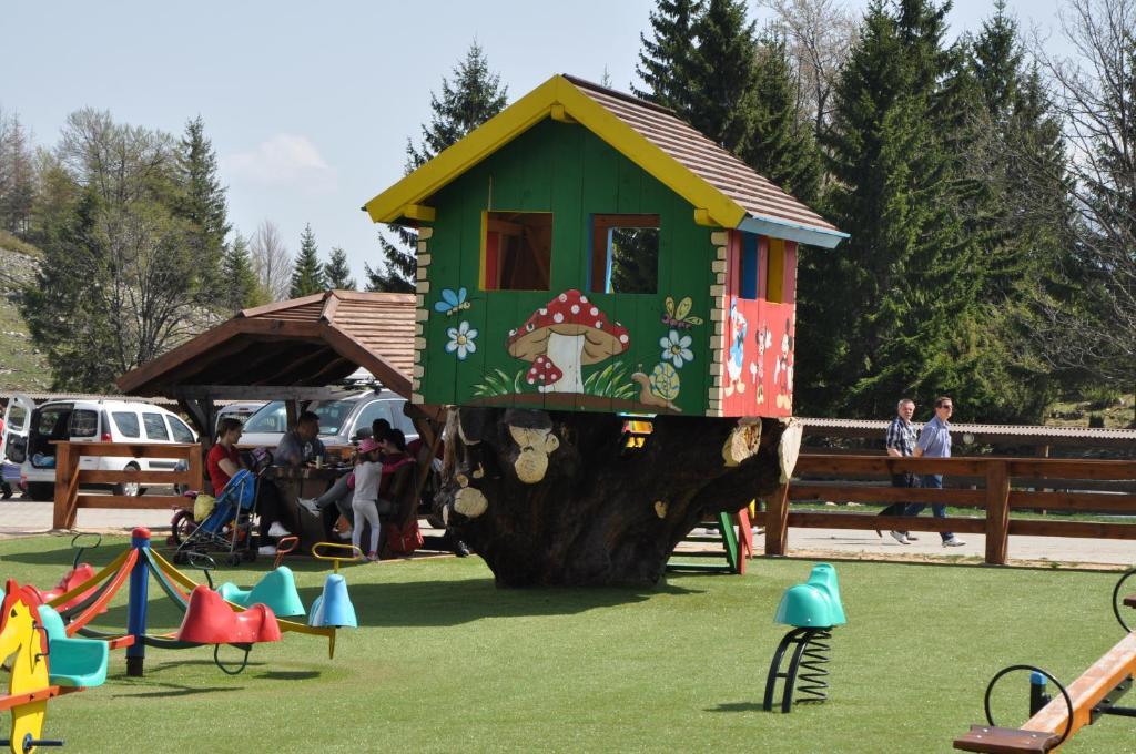 Cheile Gradistei Fundata Resort Extérieur photo